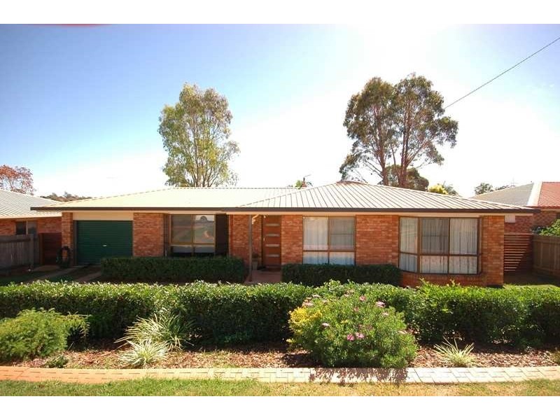 213 Stenner Street, Toowoomba QLD 4350
