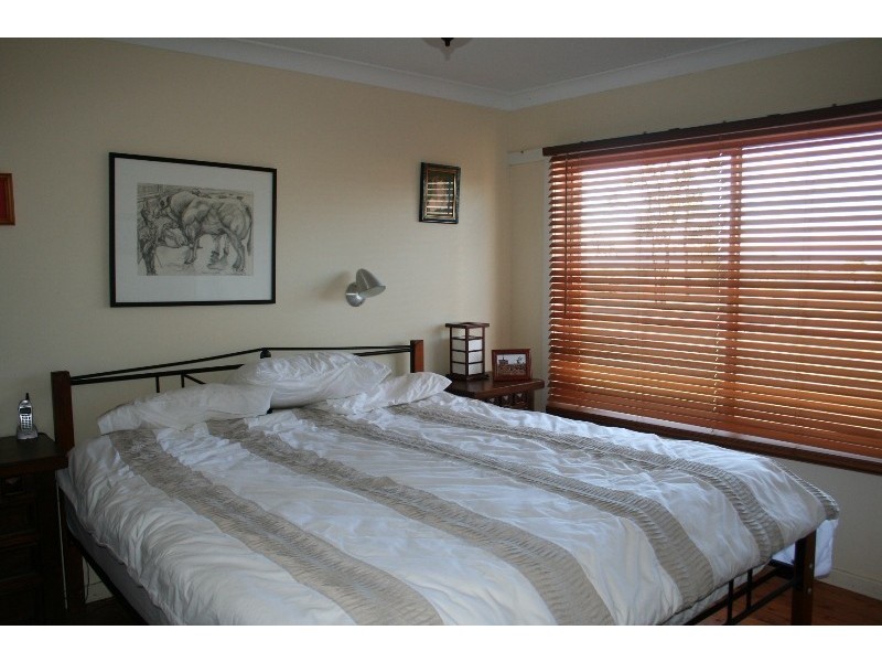 32 Henningsen Road, Charlton QLD 4350