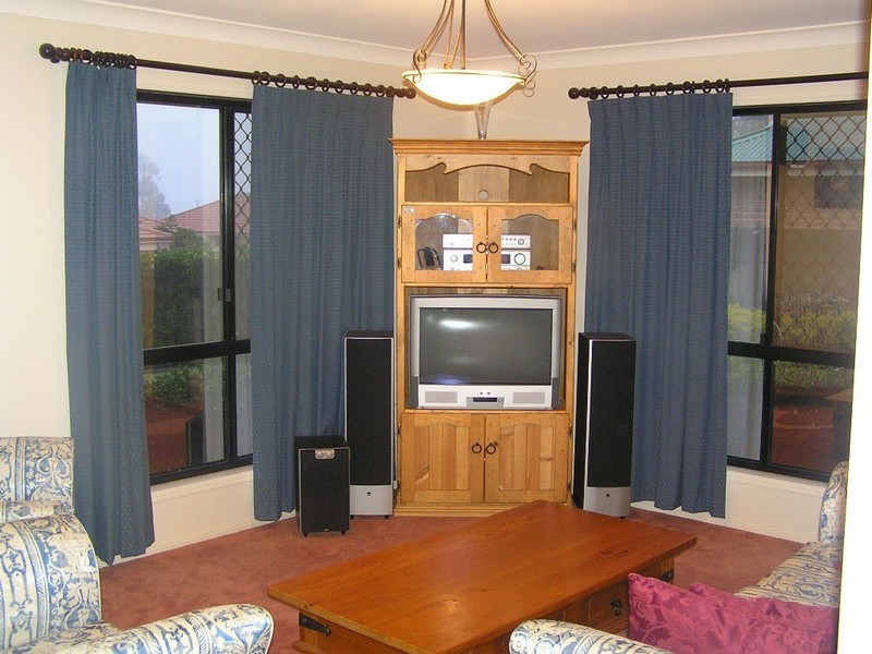 Middle Ridge QLD 4350