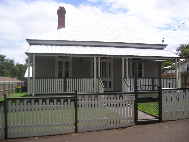 Toowoomba QLD 4350
