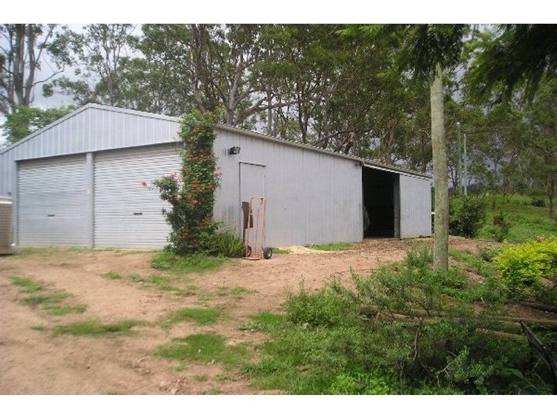 4355 Esk Hampton Raod, Hampton QLD 4352