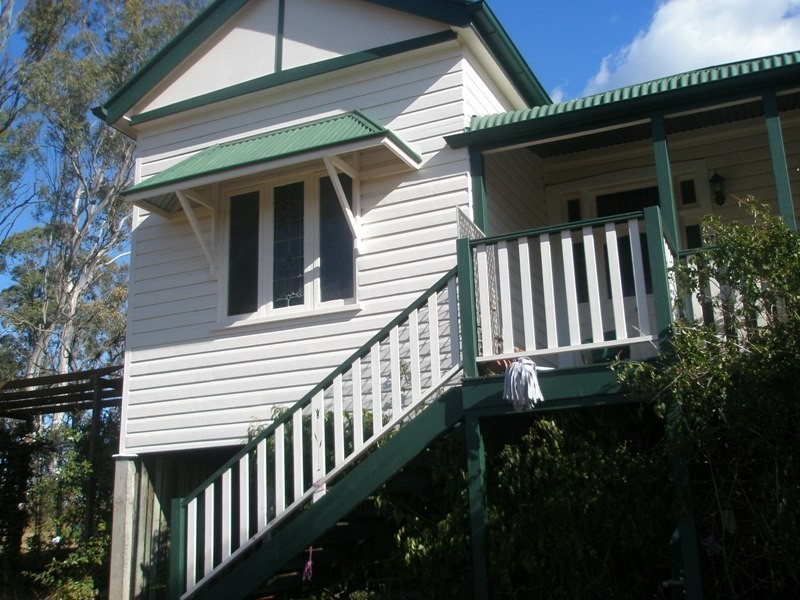 4355 Esk Hampton Road, Hampton QLD 4352