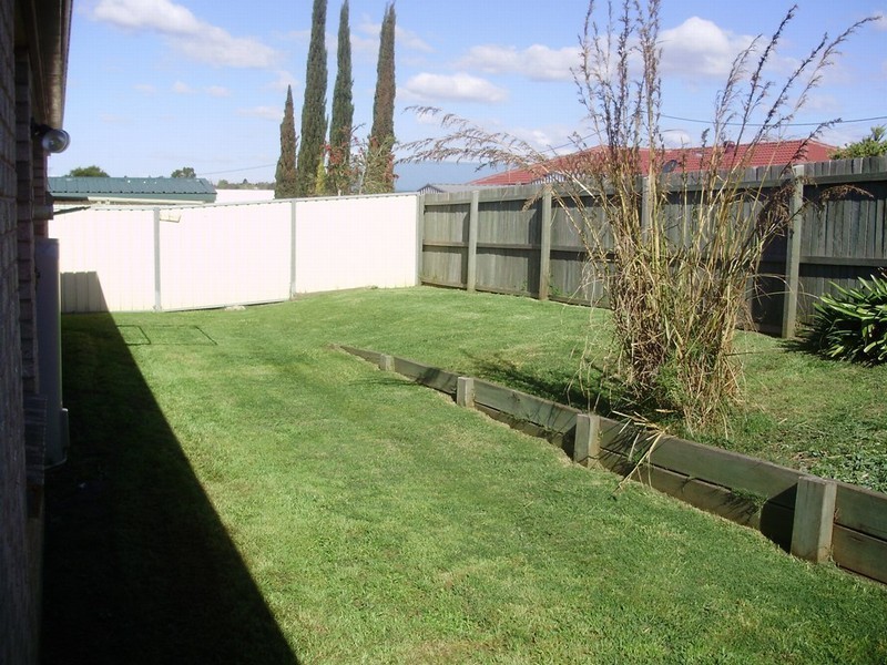 Kearneys Spring QLD 4350