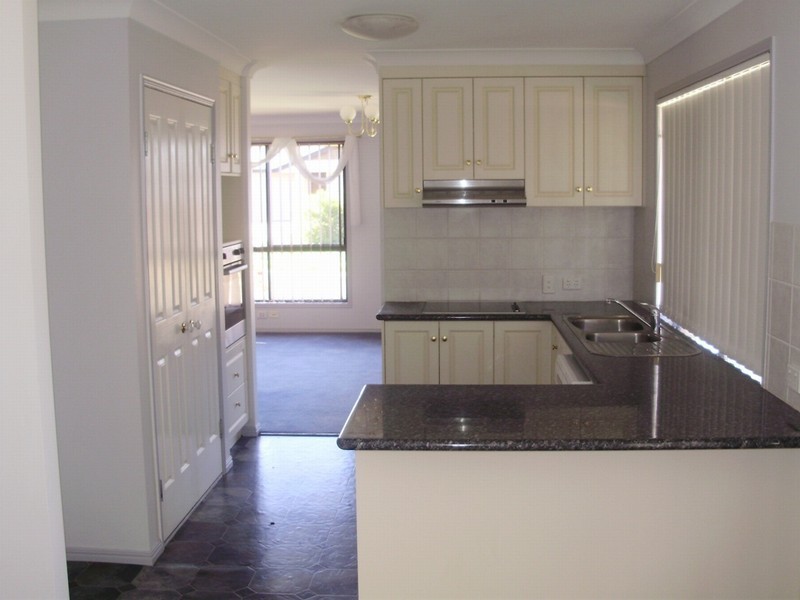 Kearneys Spring QLD 4350