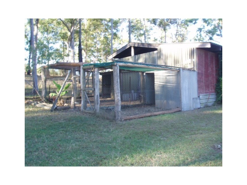 9 Schuberts Rd,Owanyilla, Maryborough QLD 4650
