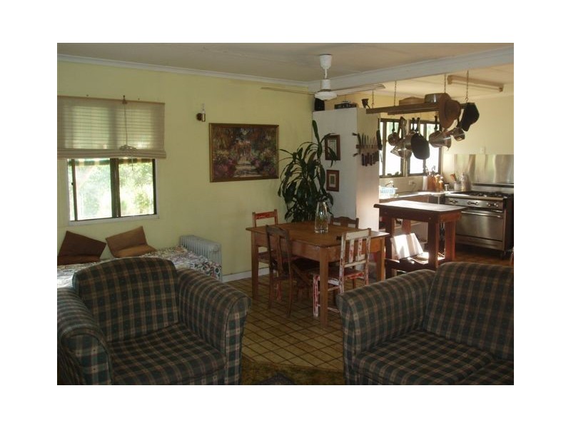 153 Pallant Road, Maryborough QLD 4650