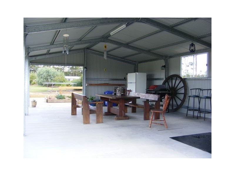 185 Charles Bruce Drive, Maryborough West QLD 4650