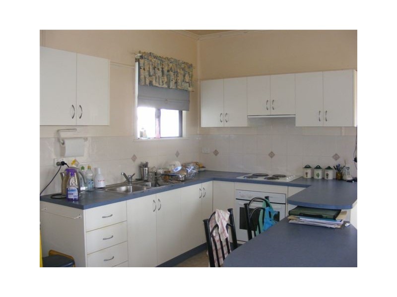 3 Sapphire Street, Aldershot QLD 4650