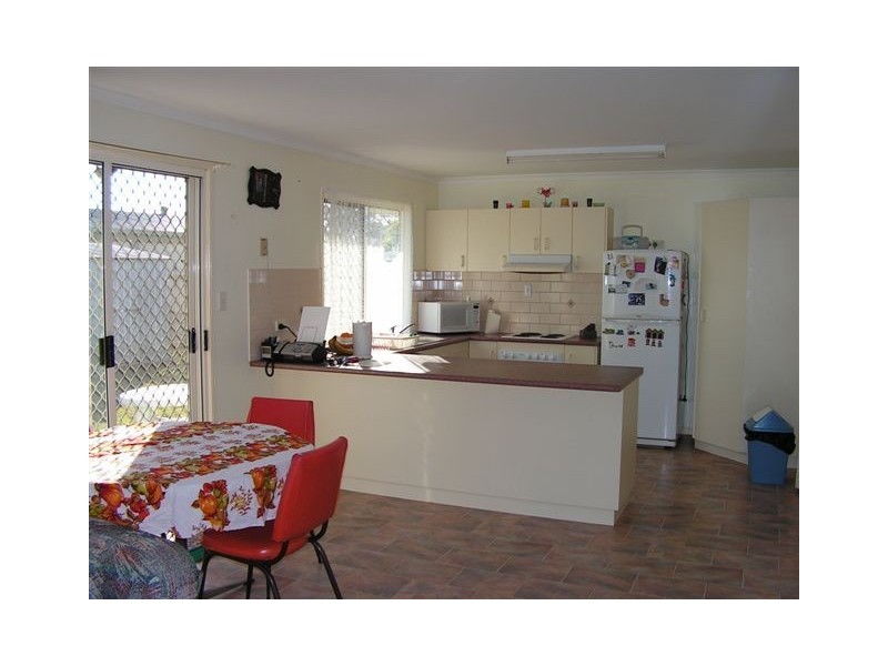 9 Ross Street, Maryborough QLD 4650