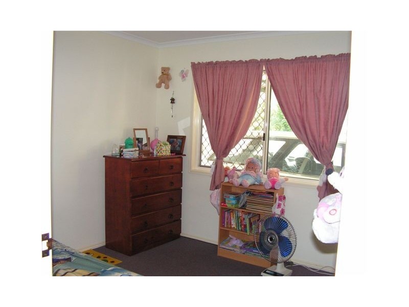 9 Ross Street, Maryborough QLD 4650