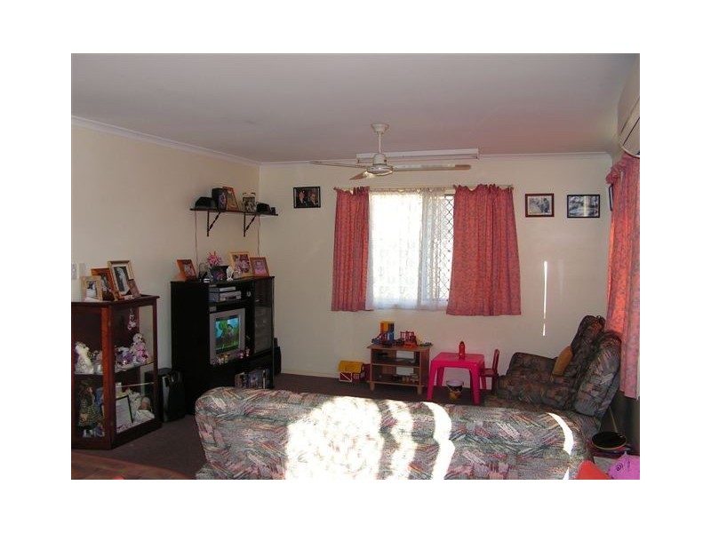 9 Ross Street, Maryborough QLD 4650