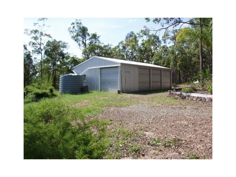 105 Nangarin Road, Oakhurst QLD 4650