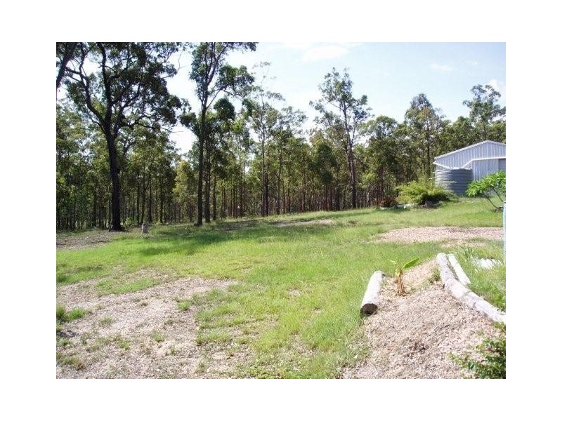 105 Nangarin Road, Oakhurst QLD 4650