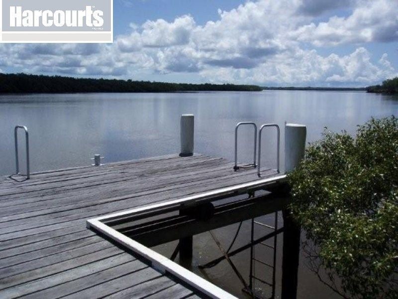 379 Beaver Rock Road, Maryborough QLD 4650
