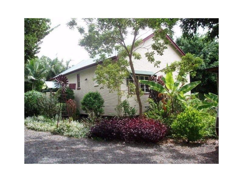 37 Mayne Street, Tiaro QLD 4650