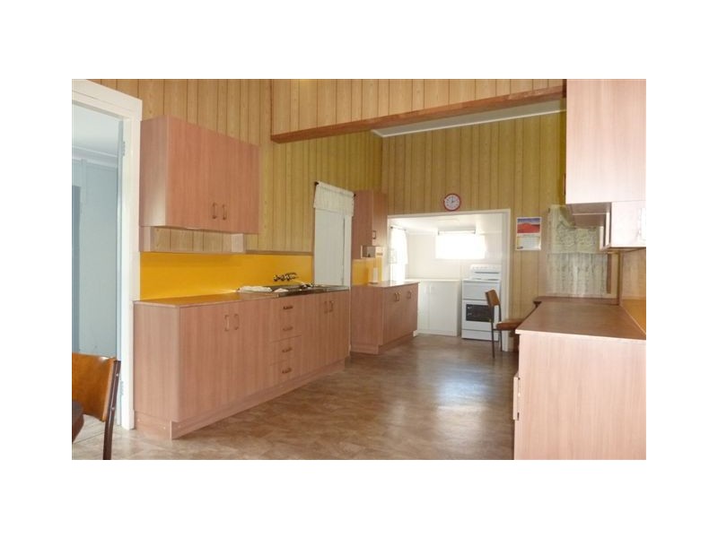 195 Tooley Street, Maryborough QLD 4650