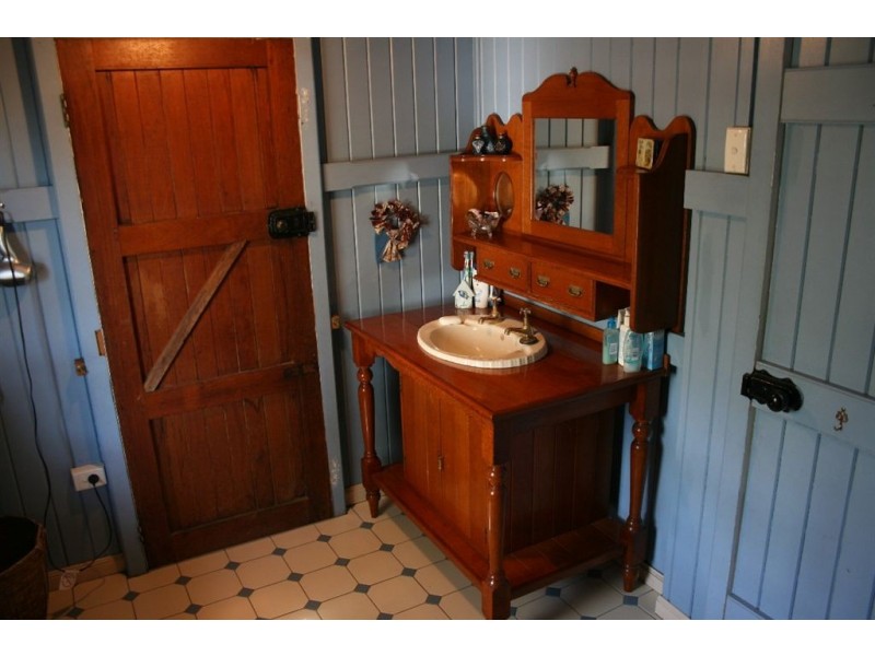 253 Ellena Street, Maryborough QLD 4650