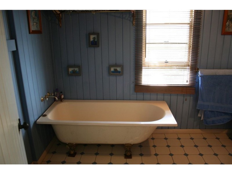 253 Ellena Street, Maryborough QLD 4650