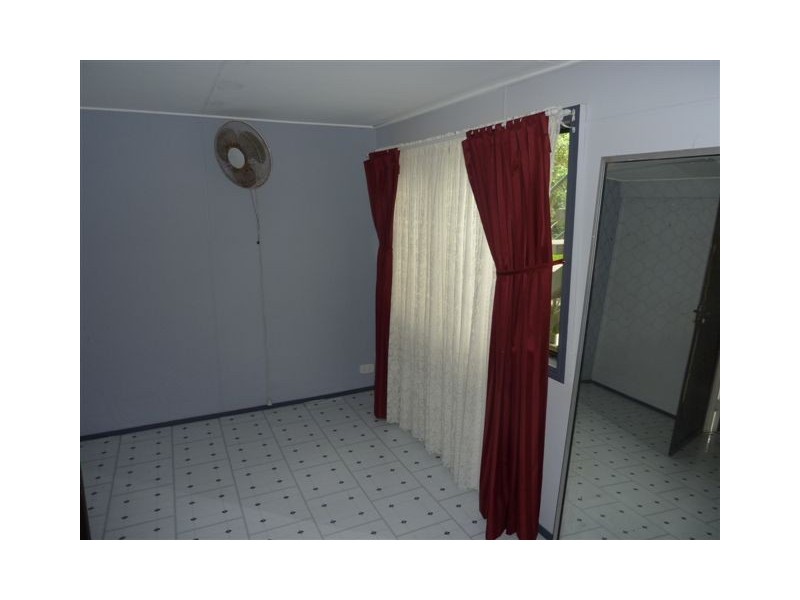 11 James Street, Maryborough QLD 4650
