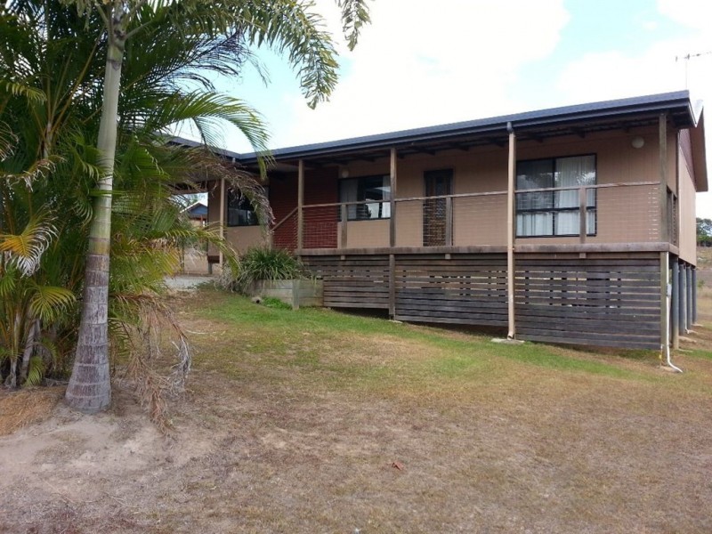 9 Walter St, Tiaro QLD 4650