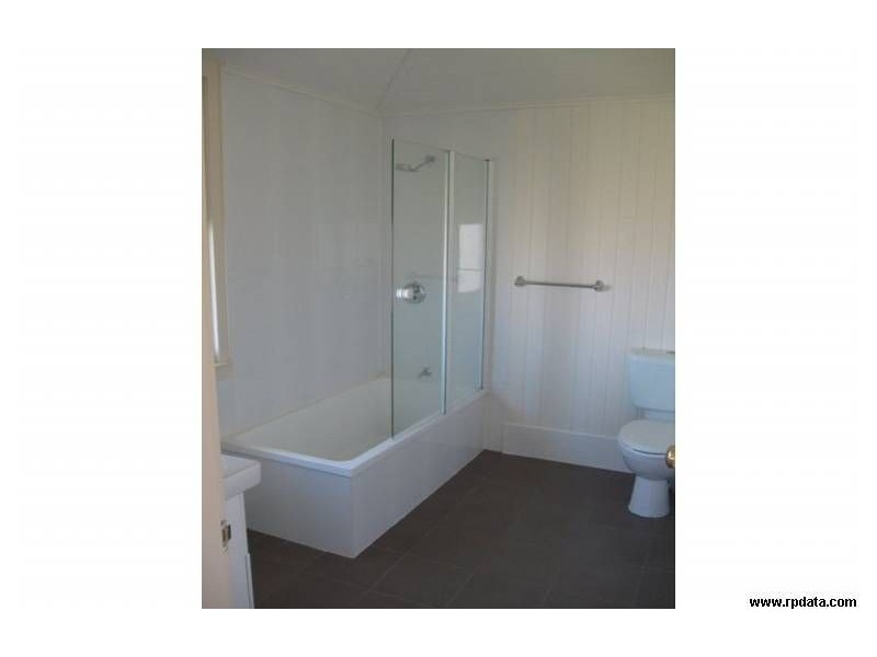 306 John Street, Maryborough QLD 4650