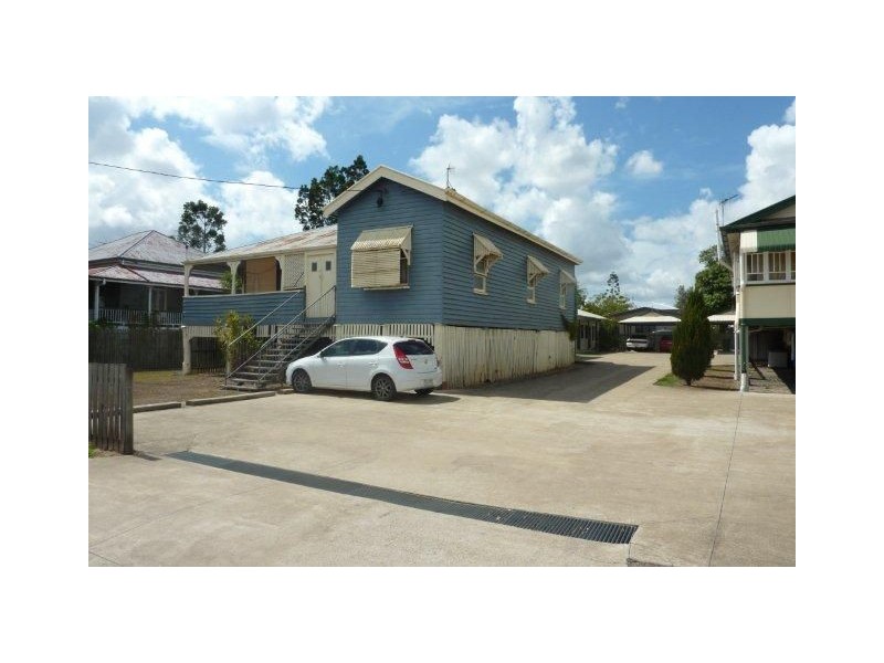 163-165 Ferry Street, Maryborough QLD 4650