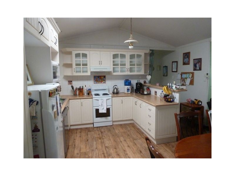 18 Wynne Parade, Maryborough QLD 4650