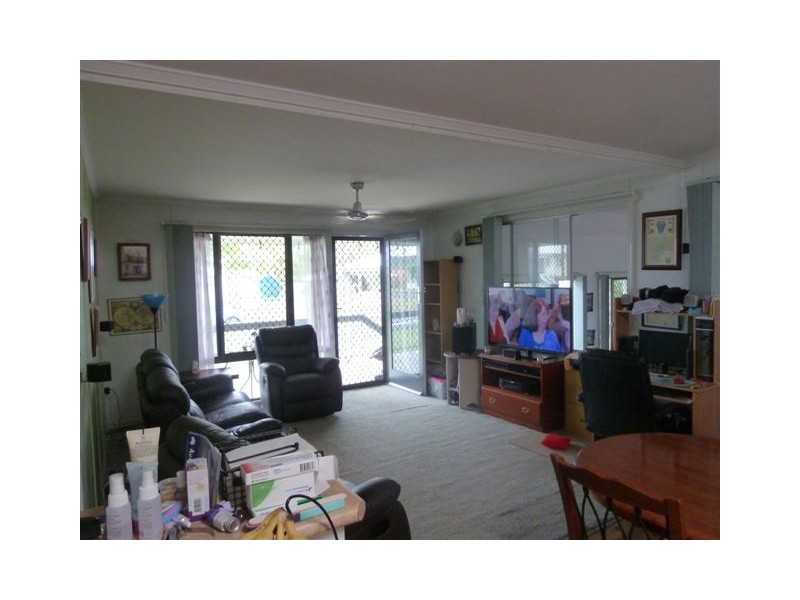 18 Wynne Parade, Maryborough QLD 4650