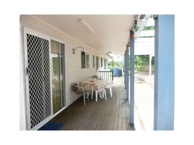 6 Larner Street, Tiaro QLD 4650