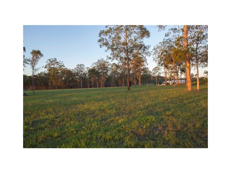 54 Bluebell Road East, Tinana QLD 4650