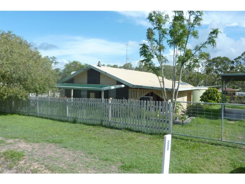 8 Ruby Street, Aldershot QLD 4650