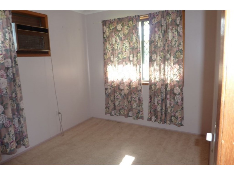 8 Ruby Street, Aldershot QLD 4650