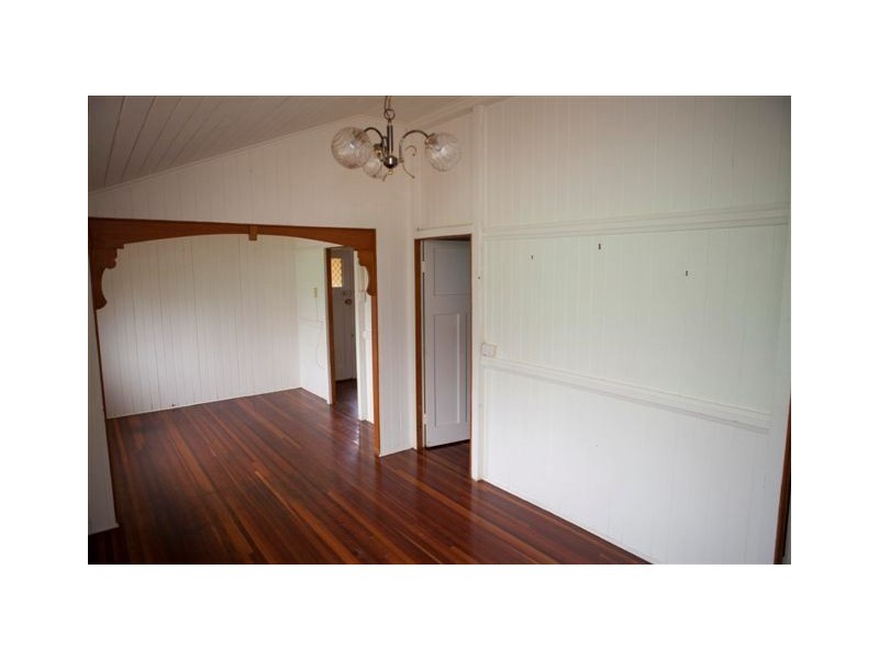 8 Degilbo Street, Maryborough QLD 4650