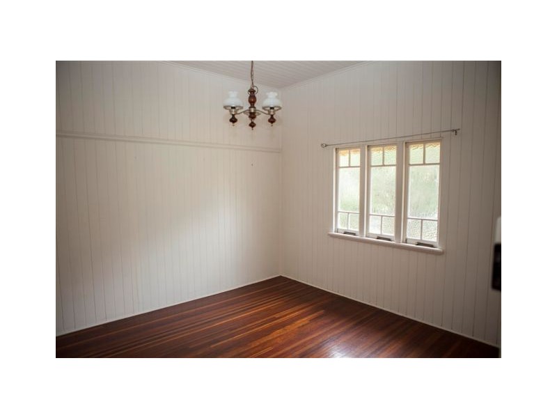 8 Degilbo Street, Maryborough QLD 4650