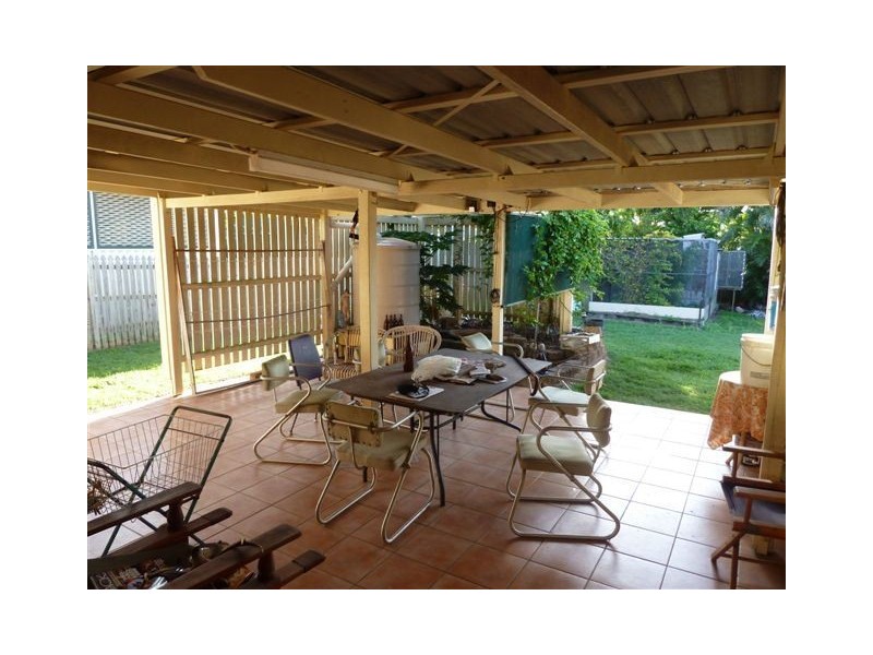 6 Frangipani Close, Tinana QLD 4650