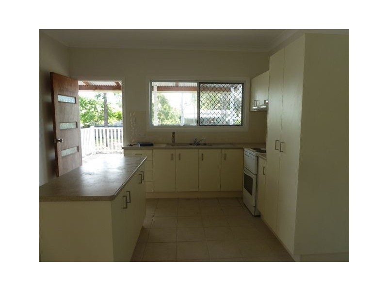 49 Brugh Street, Aldershot QLD 4650