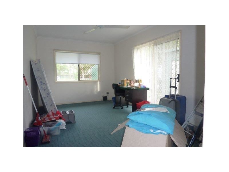 36 Woocoo Drive, Oakhurst QLD 4650