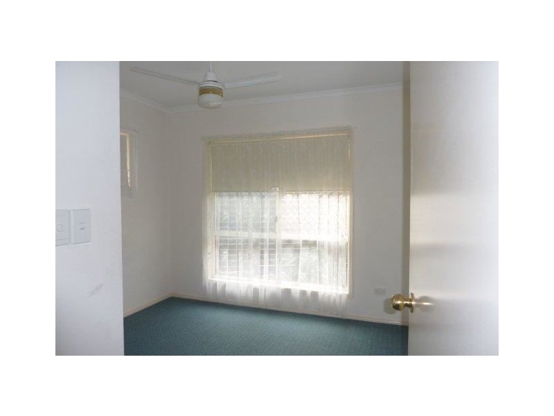 36 Woocoo Drive, Oakhurst QLD 4650