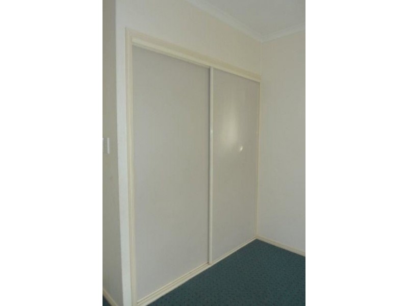 36 Woocoo Drive, Oakhurst QLD 4650