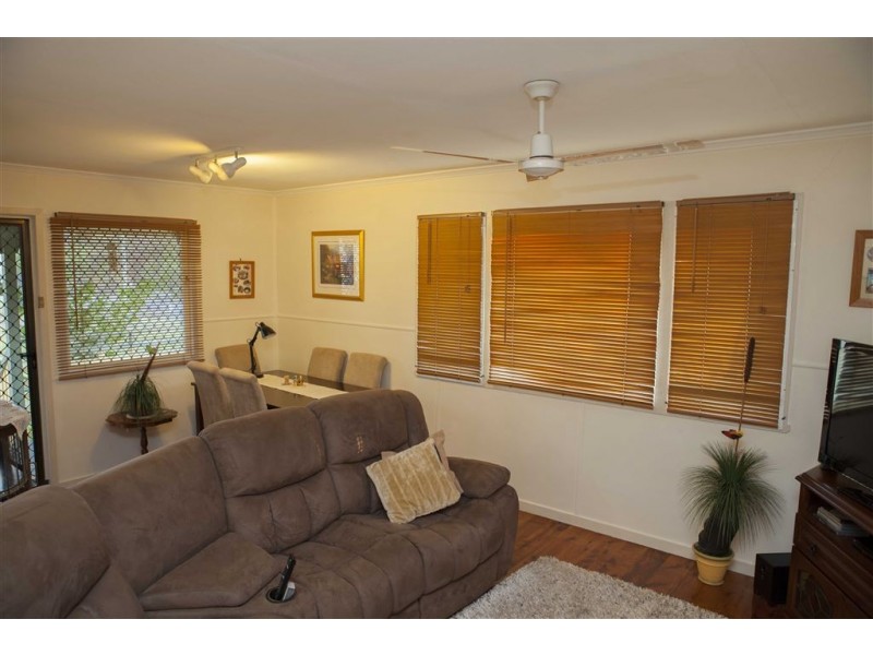 103 Bronze Street, Aldershot QLD 4650