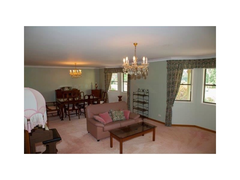 38 Pioneers Road, Mungar QLD 4650