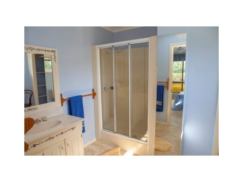 38 Pioneers Road, Mungar QLD 4650