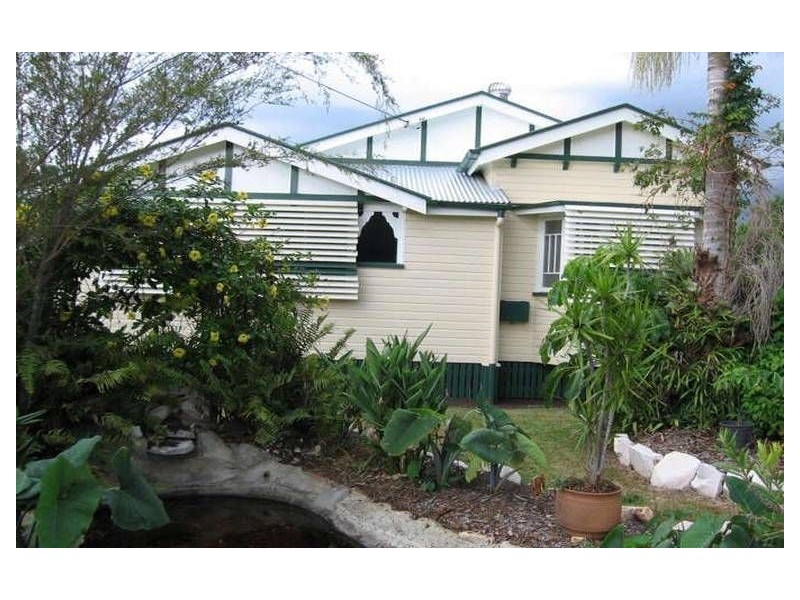 237 Cheapside Street, Maryborough QLD 4650