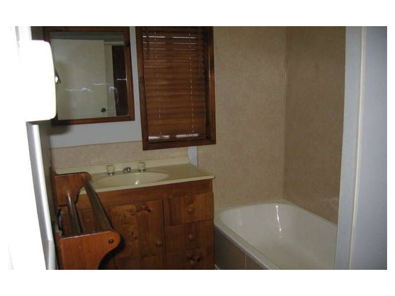 237 Cheapside Street, Maryborough QLD 4650