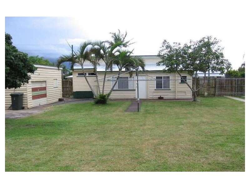 237 Cheapside Street, Maryborough QLD 4650