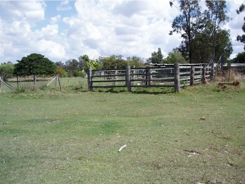Brooweena QLD 4620