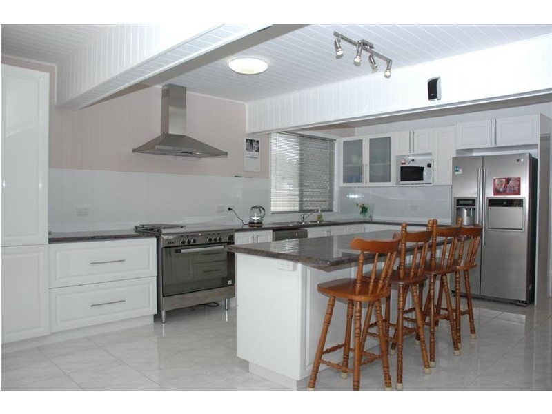 56 Bazaar Street, Maryborough QLD 4650