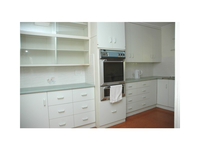 9 Bell Street, Maryborough QLD 4650