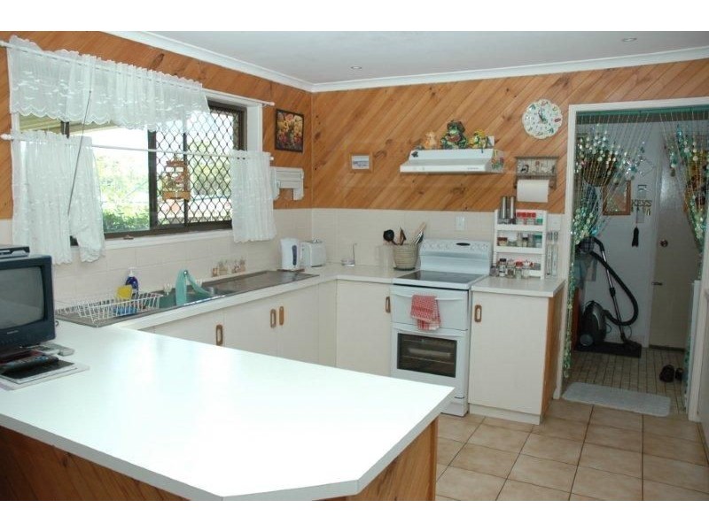 60 Lenthall Street, Aldershot QLD 4650