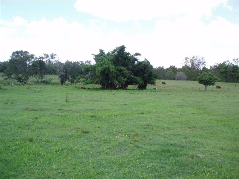 2566 Mungar Rd, Tiaro QLD 4650